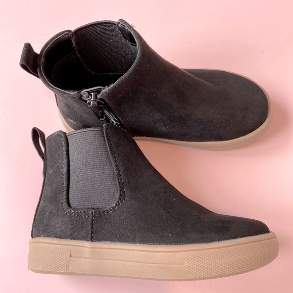GAP Other - NWOT GAP Toddler Shoes